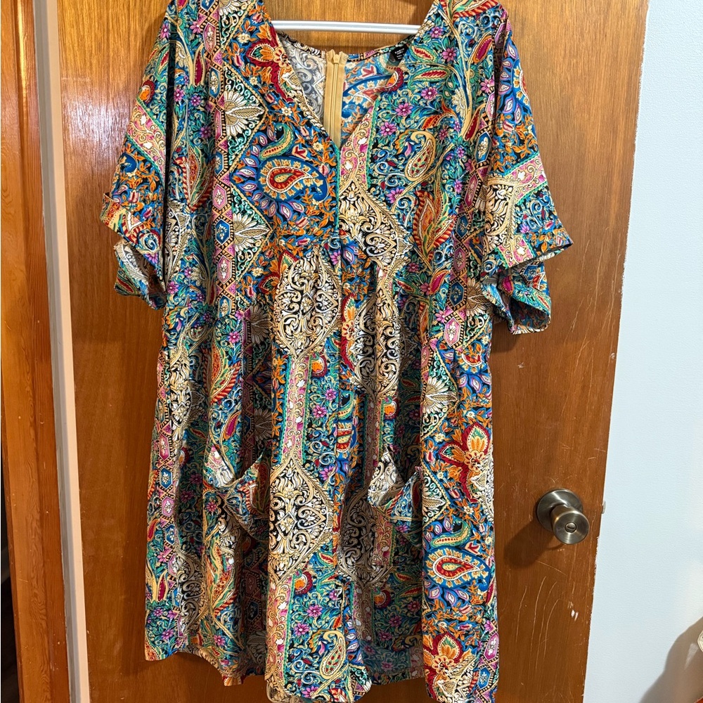 SHEIN Multicolor Paisley Curve Jumper